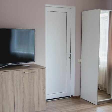 Apartments In Joniskis Luaran gambar