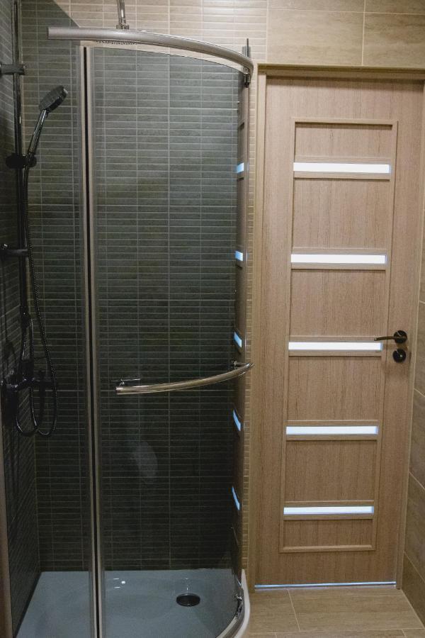 Apartments In Joniskis Luaran gambar